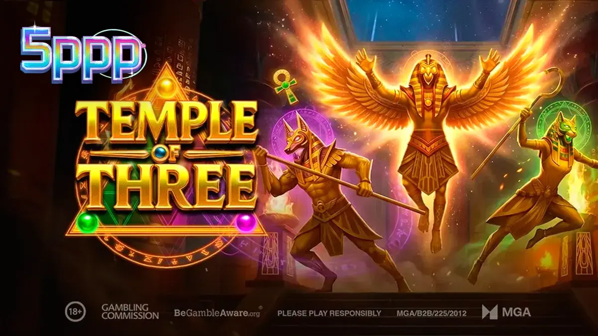 Interface do jogo Temple of Three com temática egípcia e símbolos de deuses.